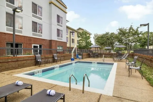 Fairfield Inn & Suites Memphis Olive Branch - Havuz