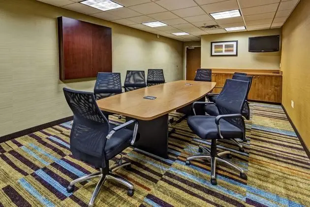 Fairfield Inn & Suites Oklahoma City Airport