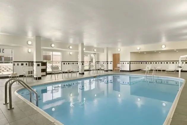 Fairfield Inn & Suites Oklahoma City Quail Springs - Havuz