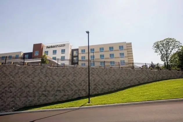 Fairfield Inn & Suites Philadelphia Broomall/Newtown Square - Dış Mekan