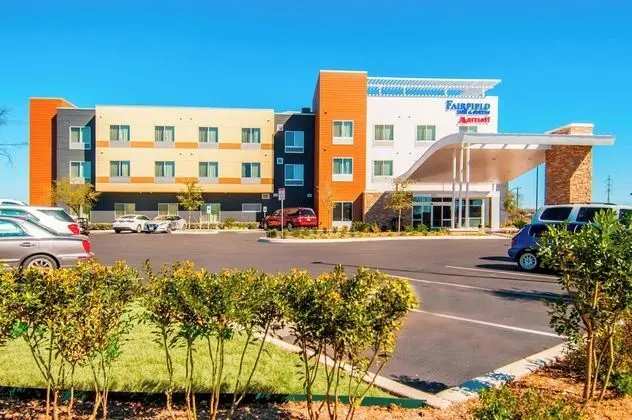 Fairfield Inn & Suites San Antonio Brooks City Base - Dış Mekan