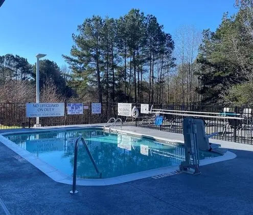 Fairfield Inn & Suites Seneca Clemson Univ Area - Havuz