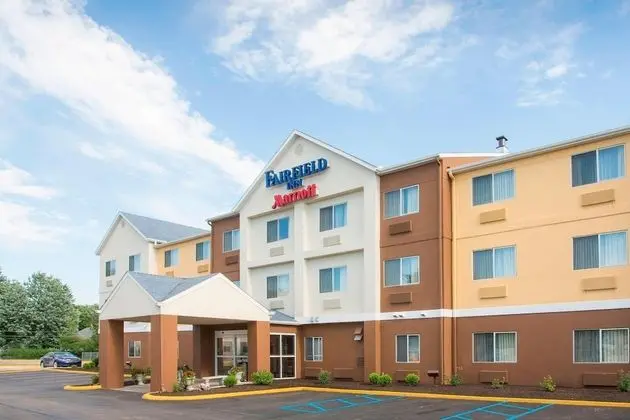 Fairfield Inn & Suites Terre Haute - 1
