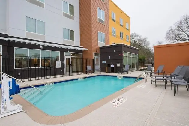 Fairfield Inn & Suites Tyler South - Havuz