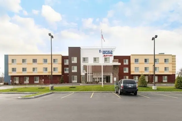 Fairfield Inn & Suites Utica - Dış Mekan