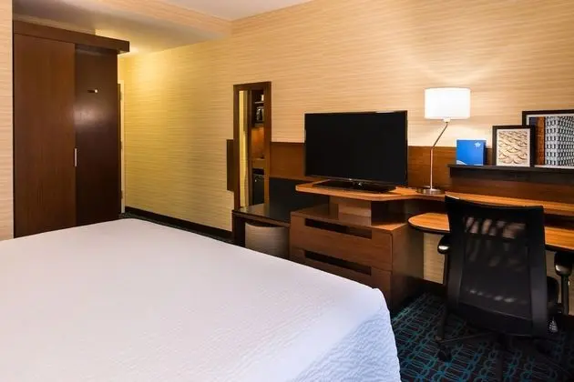 Fairfield Inn & Suites Utica - Oda