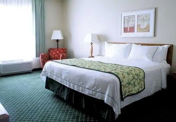 Fairfield Inn & Suites Wausau - Genel