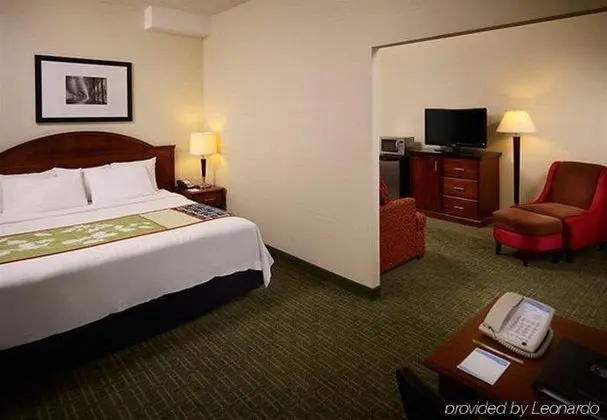 Fairfield Inn Toronto Oakville - Genel