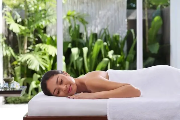 Fairfield by Marriott Bali Kuta Sunset Road - CHSE Certified - Spa