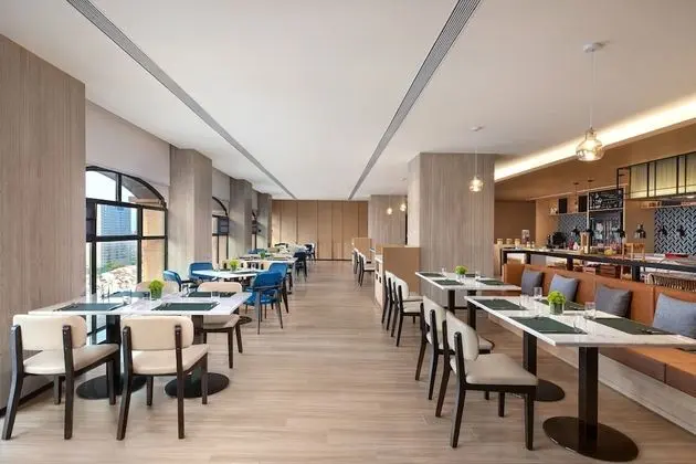 Fairfield by Marriott Hangzhou Xihu District - Yerinde Yemek
