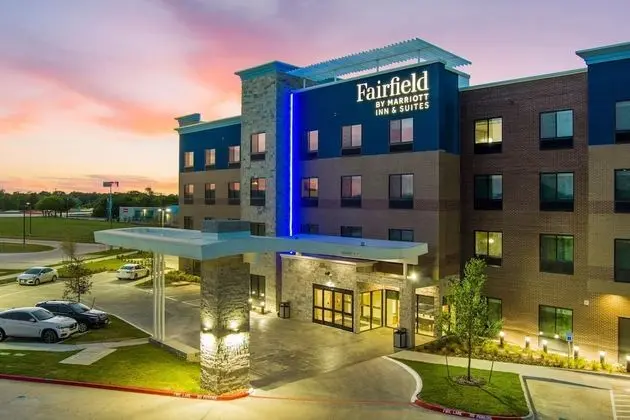 Fairfield by Marriott Inn & Suites Corinth I-35 - Dış Mekan