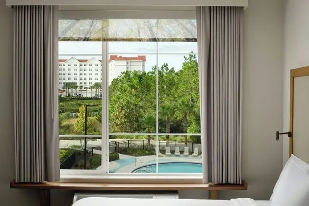 Fairfield by Marriott Inn & Suites Orlando at FLAMINGO CROSSINGS(r) Town Center - Havuz