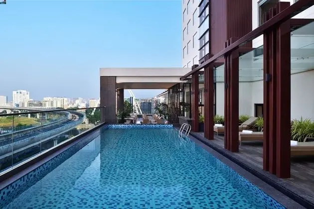 Fairfield by Marriott Kolkata - Havuz