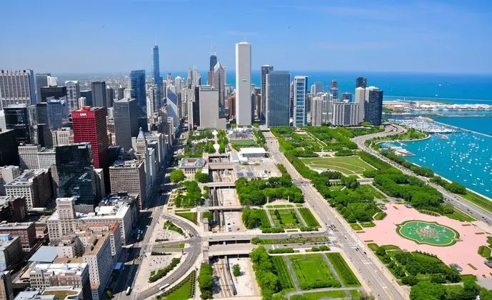 Fairmont Chicago at Millennium Park