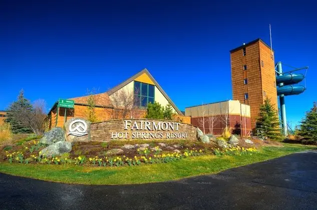 Fairmont Hot Springs Resort - Dış Mekan