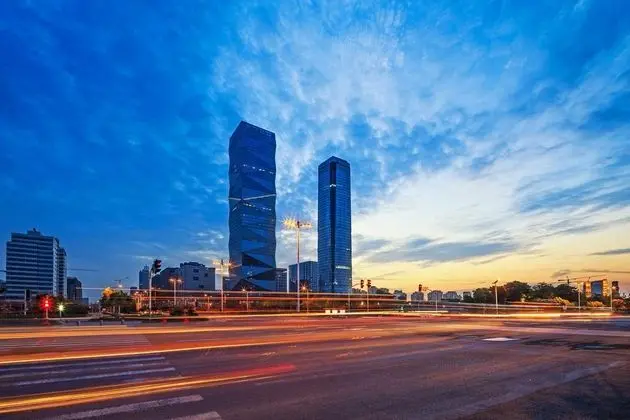 Fairmont Nanjing - Genel