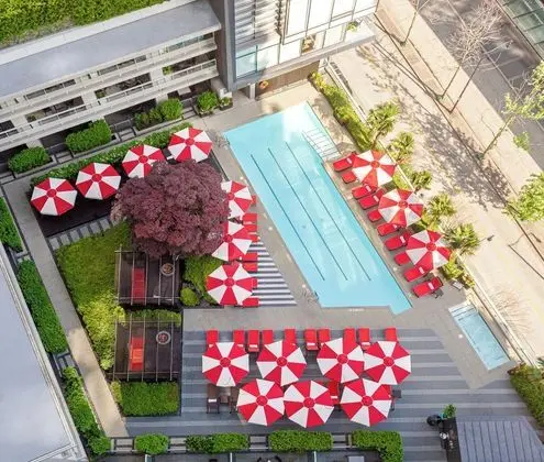 Fairmont Pacific Rim - Havuz