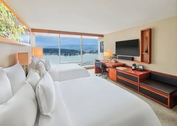 Fairmont Pacific Rim - Öne Çıkan Resim