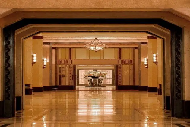 Fairmont Peace Hotel on the Bund - Lobi