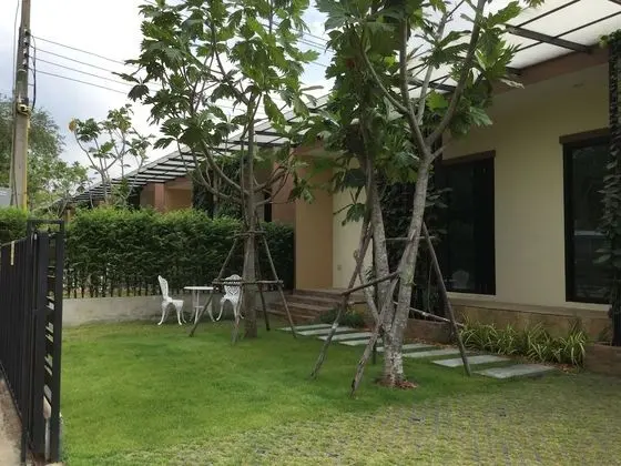 Fairtex Residence - Öne Çıkan Resim