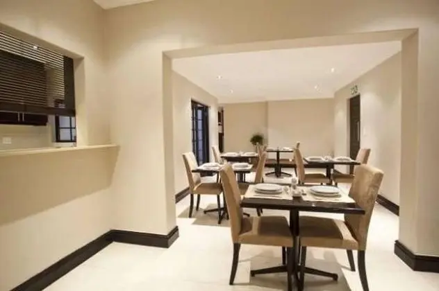 Fairview Bed And Breakfast - Double Bedroom 2 - Yerinde Yemek