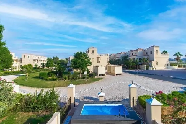 Fairways 3 Bedroom Villa With Plunge Pool and Bbq