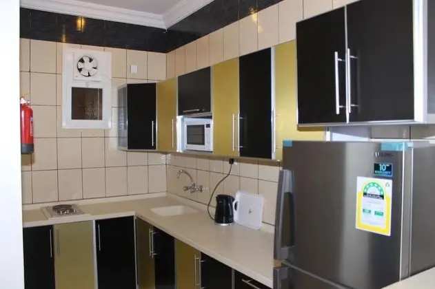 Fakhamet Al Taif Hotel Apartments 1 - Mutfak