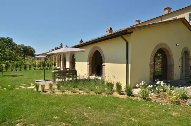 Villa Falco With Terrace and Garden - Cignella Resort Tuscany