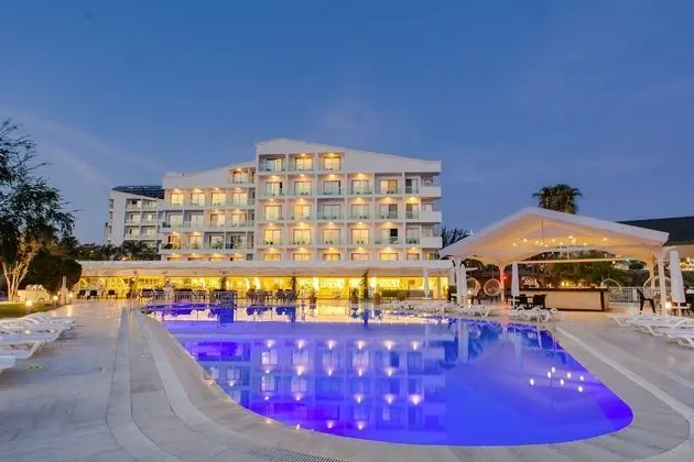 Falcon Hotel - Dış Mekan