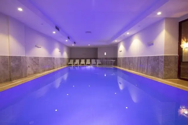 Falcon Hotel - Havuz