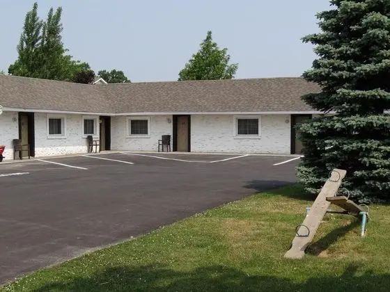 Falcon Inn