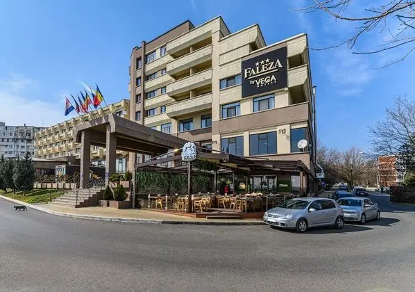 Faleza Hotel by Vega
