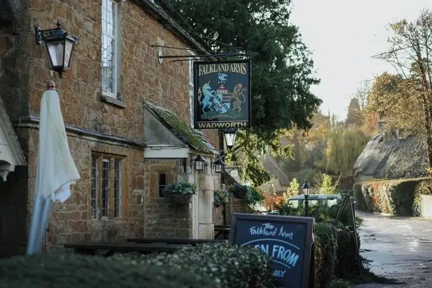 The Falkland Arms - Öne Çıkan Resim