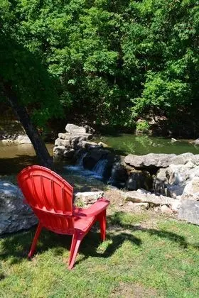 Fall Creek Inn & Suites