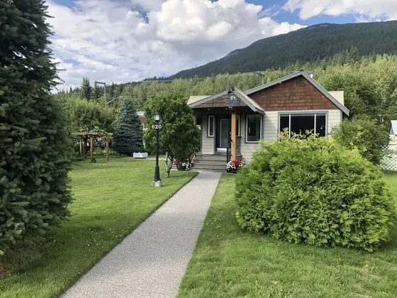 Fall Line Guesthouse - Dış Mekan