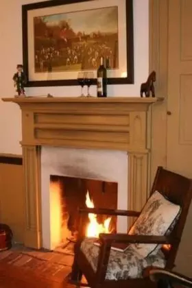 Fallen Tree Farm Bed & Breakfast - Oda