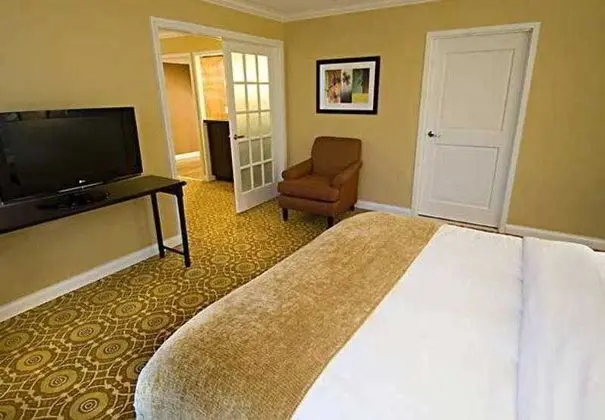 Falls Church Marriott Fairview Park
