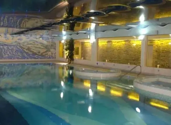 Falls Hotel & Spa - Havuz
