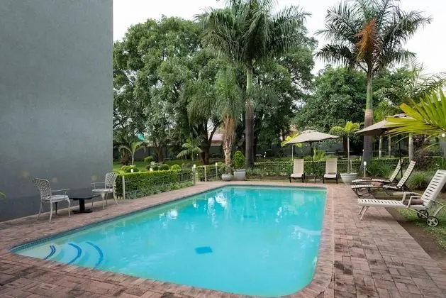Fallsway Apartments Burley Court - Havuz