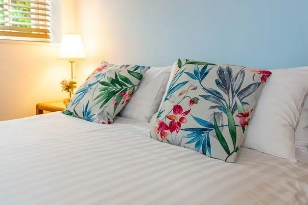 Falmouth Bay Holiday Apartments - Oda