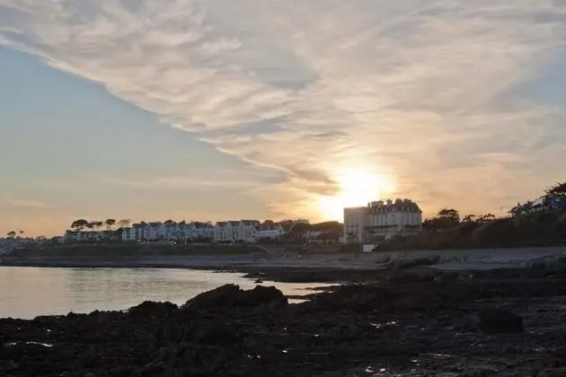 Falmouth Self Catering Lodges - Plaj