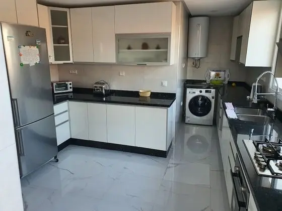 Familiar Luxury Apartment - Mutfak