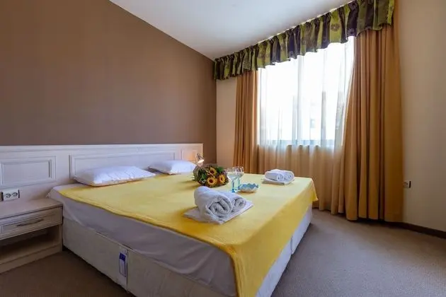 Family Apartment in Avalon Complex