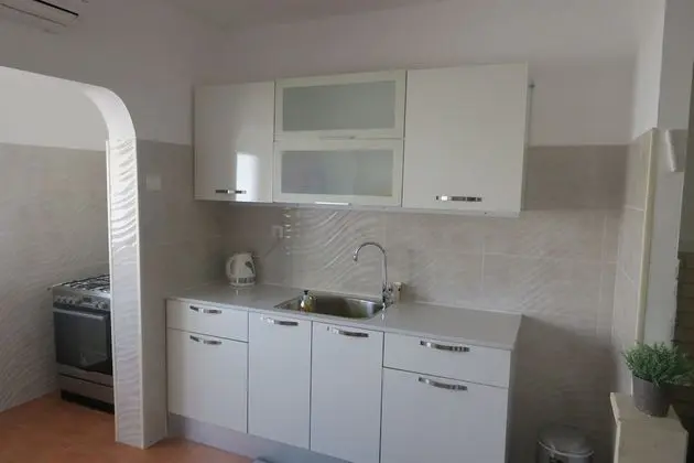 FAMILY APARTMENT & FREE WATERSPORTS - Mutfak