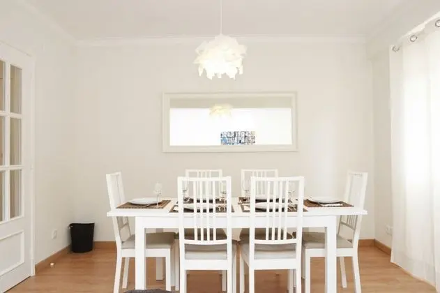 Family Central Apartment in Sao Pedro do Estoril - İç Mekan