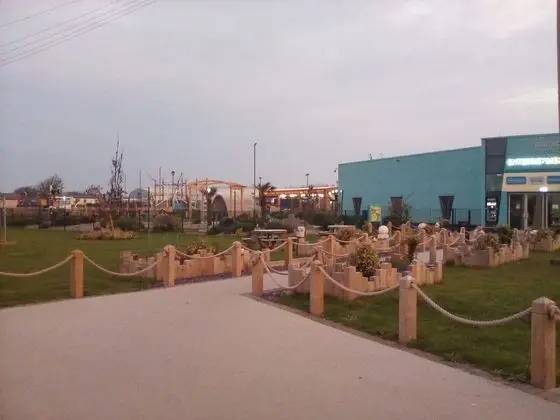 Family dog Friendly sea Beach Caravan in Camber - Genel