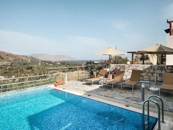 Family Friendly Villa Bluefairy With Private Pool, Near Restaurants & Beach
