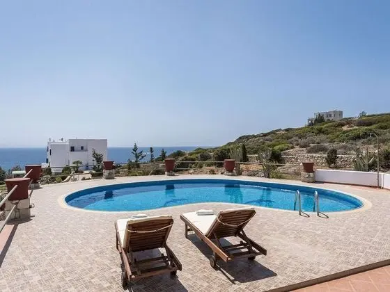 Family Friendly Property With Private Pool & Sea Views, Near Beach - Havuz