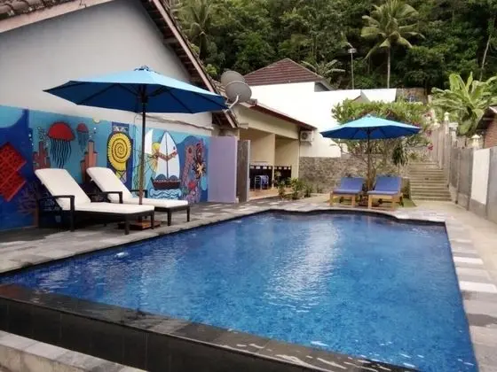 Family Garden Homestay - Havuz