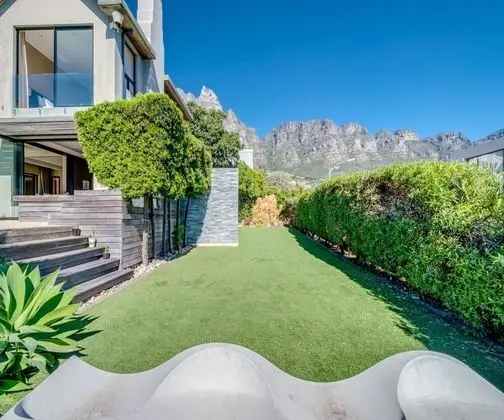 Family Villa in the Heart of Camps Bay Bayon House - Oda